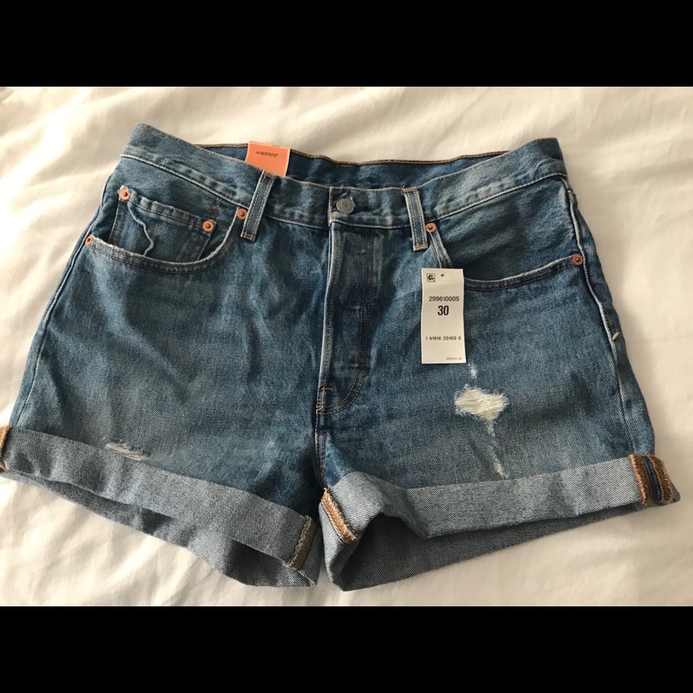 Levi’s shirts